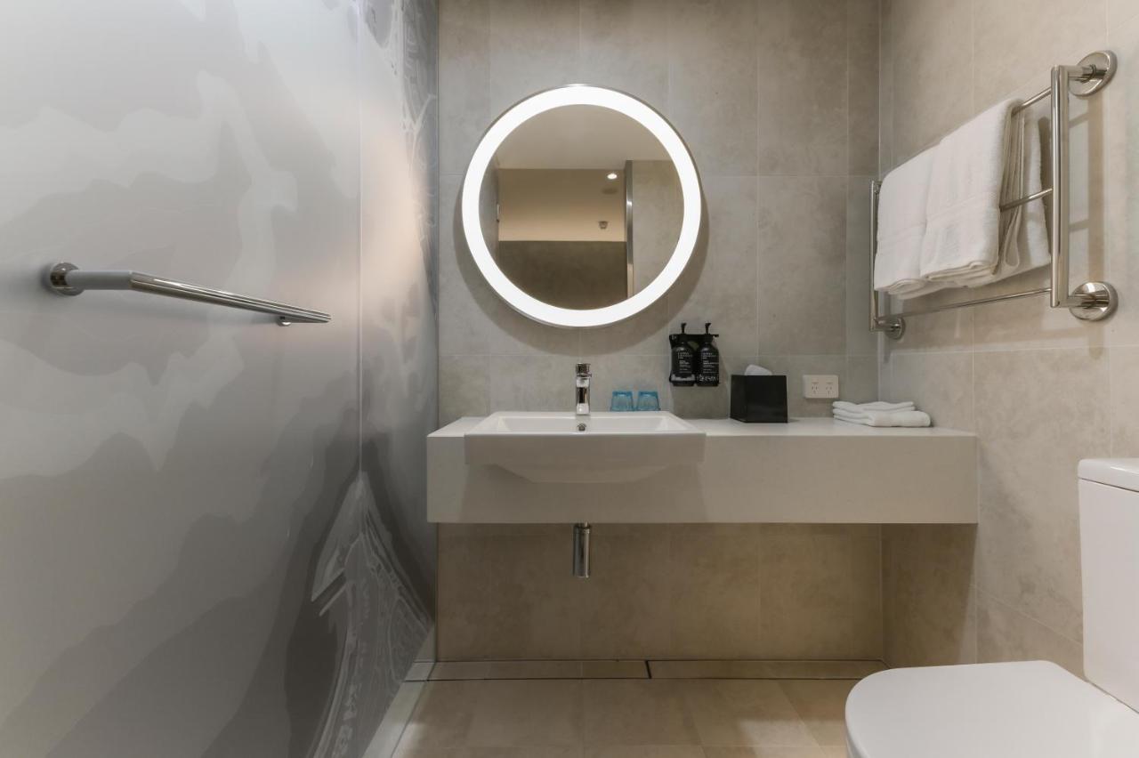 Holiday Inn Express & Suites Sunshine Coast By Ihg Maroochydore Extérieur photo
