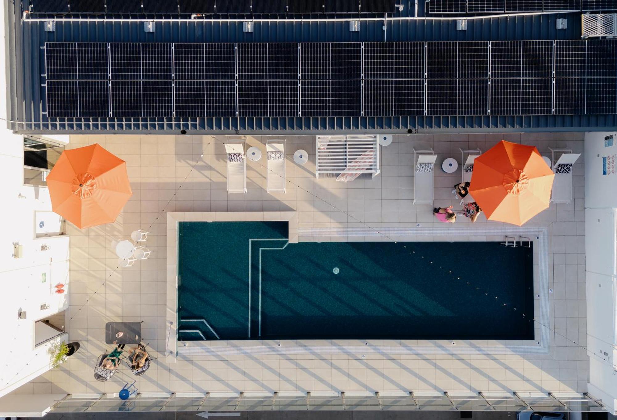 Holiday Inn Express & Suites Sunshine Coast By Ihg Maroochydore Extérieur photo